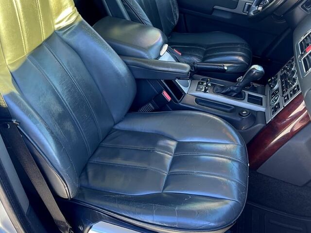 Сірий Ленд Ровер Рендж Ровер, об'ємом двигуна 4.4 л та пробігом 0 тис. км за 11500 $, фото 7 на Automoto.ua