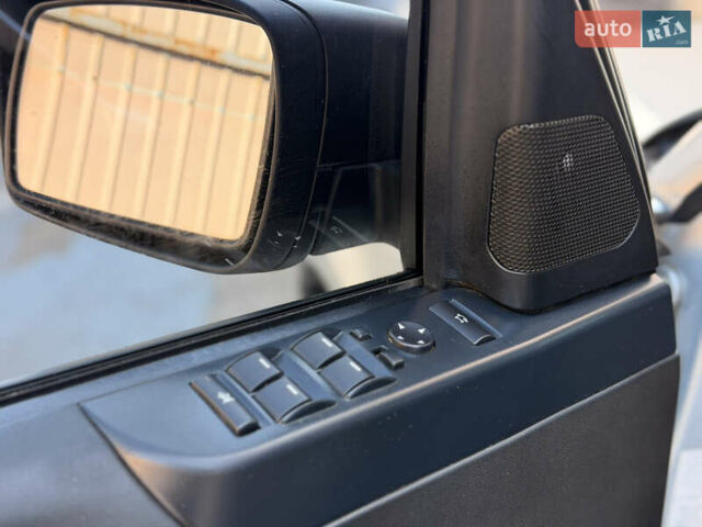Сірий Ленд Ровер Рендж Ровер, об'ємом двигуна 4.2 л та пробігом 312 тис. км за 8500 $, фото 31 на Automoto.ua