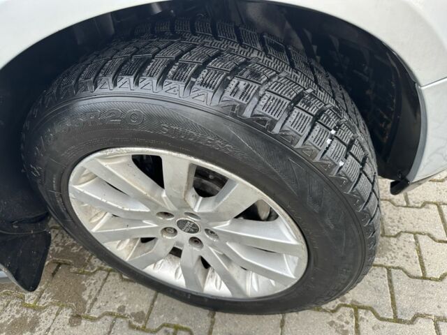 Серый Ленд Ровер Рендж Ровер, объемом двигателя 4.2 л и пробегом 188 тыс. км за 10500 $, фото 22 на Automoto.ua