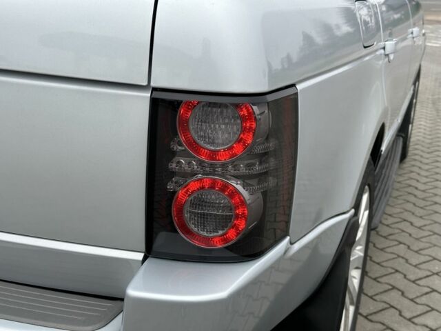 Серый Ленд Ровер Рендж Ровер, объемом двигателя 4.2 л и пробегом 188 тыс. км за 10500 $, фото 7 на Automoto.ua