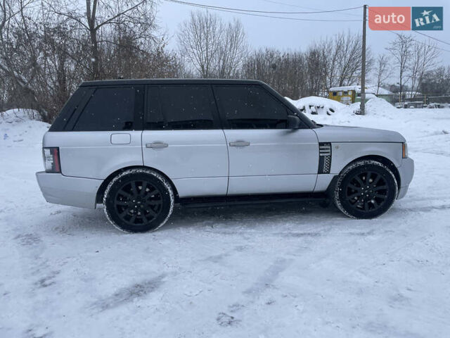 Серый Ленд Ровер Рендж Ровер, объемом двигателя 4.2 л и пробегом 222 тыс. км за 11000 $, фото 4 на Automoto.ua
