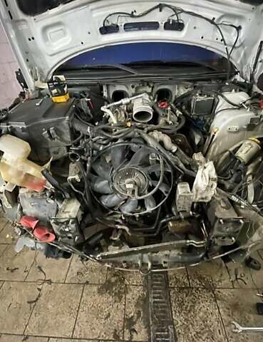 Сірий Ленд Ровер Рендж Ровер, об'ємом двигуна 4.2 л та пробігом 209 тис. км за 15150 $, фото 19 на Automoto.ua