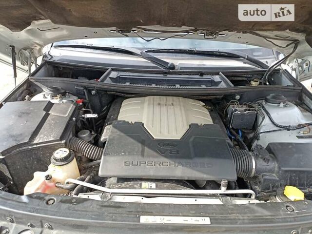 Сірий Ленд Ровер Рендж Ровер, об'ємом двигуна 4.2 л та пробігом 290 тис. км за 9600 $, фото 5 на Automoto.ua