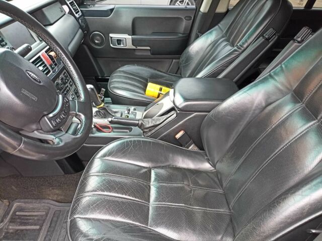 Серый Ленд Ровер Рендж Ровер, объемом двигателя 4.2 л и пробегом 290 тыс. км за 7999 $, фото 12 на Automoto.ua