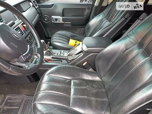 Сірий Ленд Ровер Рендж Ровер, об'ємом двигуна 4.2 л та пробігом 290 тис. км за 9600 $, фото 11 на Automoto.ua