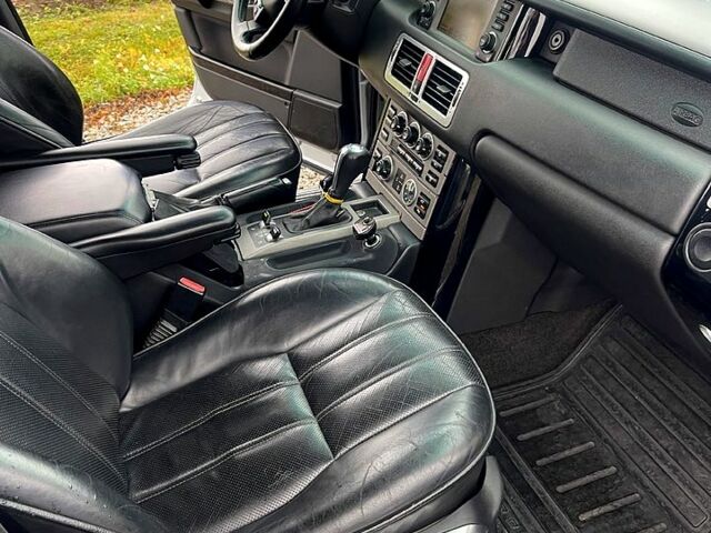 Сірий Ленд Ровер Рендж Ровер, об'ємом двигуна 4.2 л та пробігом 0 тис. км за 11000 $, фото 9 на Automoto.ua