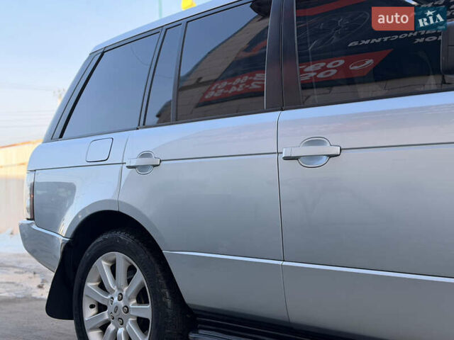 Сірий Ленд Ровер Рендж Ровер, об'ємом двигуна 4.2 л та пробігом 312 тис. км за 8500 $, фото 9 на Automoto.ua