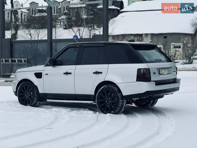 Серый Ленд Ровер Рендж Ровер, объемом двигателя 3.6 л и пробегом 250 тыс. км за 13500 $, фото 3 на Automoto.ua