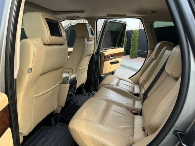 Сірий Ленд Ровер Рендж Ровер, об'ємом двигуна 3.6 л та пробігом 190 тис. км за 9999 $, фото 16 на Automoto.ua