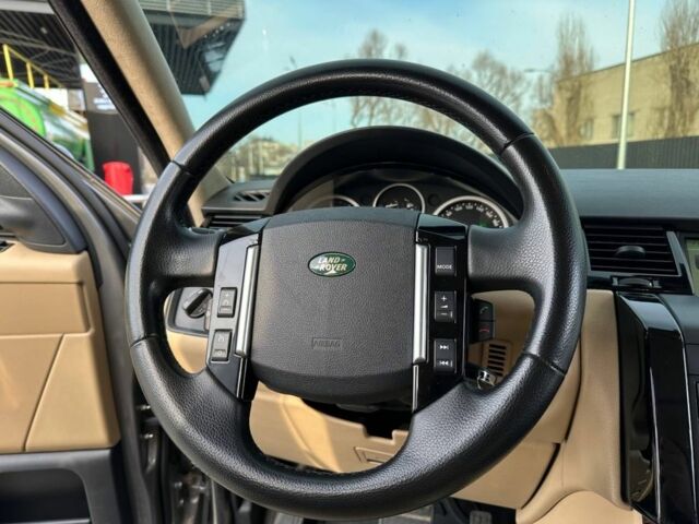 Сірий Ленд Ровер Рендж Ровер, об'ємом двигуна 3.6 л та пробігом 190 тис. км за 9999 $, фото 9 на Automoto.ua