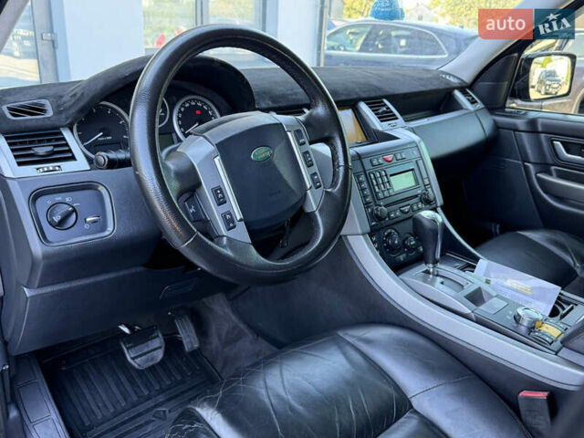 Серый Ленд Ровер Рендж Ровер, объемом двигателя 3.63 л и пробегом 247 тыс. км за 14500 $, фото 33 на Automoto.ua