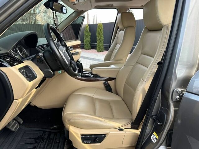 Сірий Ленд Ровер Рендж Ровер, об'ємом двигуна 3.6 л та пробігом 190 тис. км за 9999 $, фото 7 на Automoto.ua