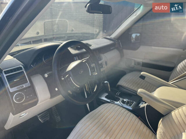 Сірий Ленд Ровер Рендж Ровер, об'ємом двигуна 4.2 л та пробігом 167 тис. км за 12000 $, фото 5 на Automoto.ua