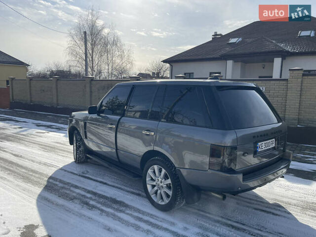 Сірий Ленд Ровер Рендж Ровер, об'ємом двигуна 4.2 л та пробігом 167 тис. км за 12000 $, фото 3 на Automoto.ua