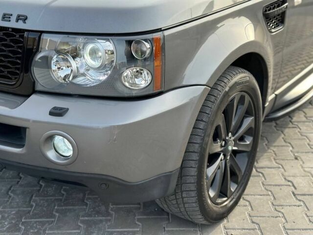 Сірий Ленд Ровер Рендж Ровер, об'ємом двигуна 3.6 л та пробігом 190 тис. км за 9999 $, фото 19 на Automoto.ua