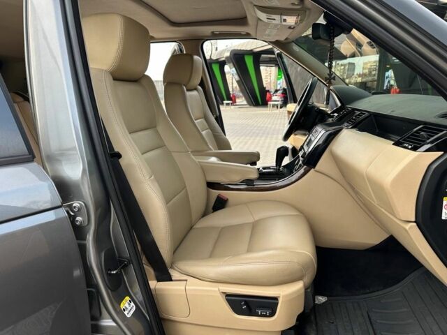 Сірий Ленд Ровер Рендж Ровер, об'ємом двигуна 3.6 л та пробігом 190 тис. км за 9999 $, фото 12 на Automoto.ua