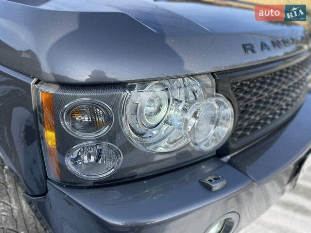 Сірий Ленд Ровер Рендж Ровер, об'ємом двигуна 4.2 л та пробігом 167 тис. км за 12000 $, фото 14 на Automoto.ua