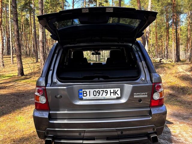 Серый Ленд Ровер Рендж Ровер, объемом двигателя 4.2 л и пробегом 215 тыс. км за 12700 $, фото 12 на Automoto.ua