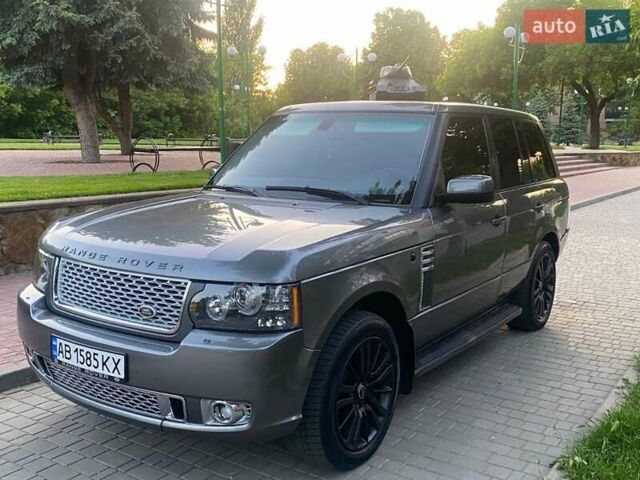 Серый Ленд Ровер Рендж Ровер, объемом двигателя 3.6 л и пробегом 330 тыс. км за 13300 $, фото 4 на Automoto.ua