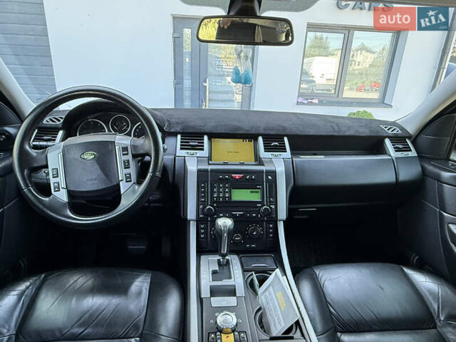 Серый Ленд Ровер Рендж Ровер, объемом двигателя 3.63 л и пробегом 247 тыс. км за 14500 $, фото 39 на Automoto.ua