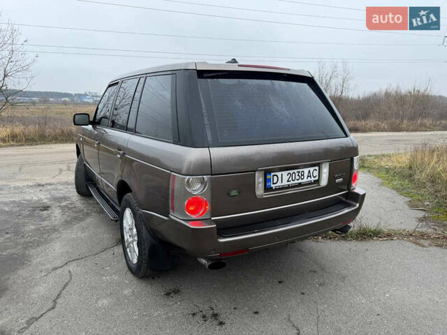 Серый Ленд Ровер Рендж Ровер, объемом двигателя 3.63 л и пробегом 240 тыс. км за 9999 $, фото 4 на Automoto.ua