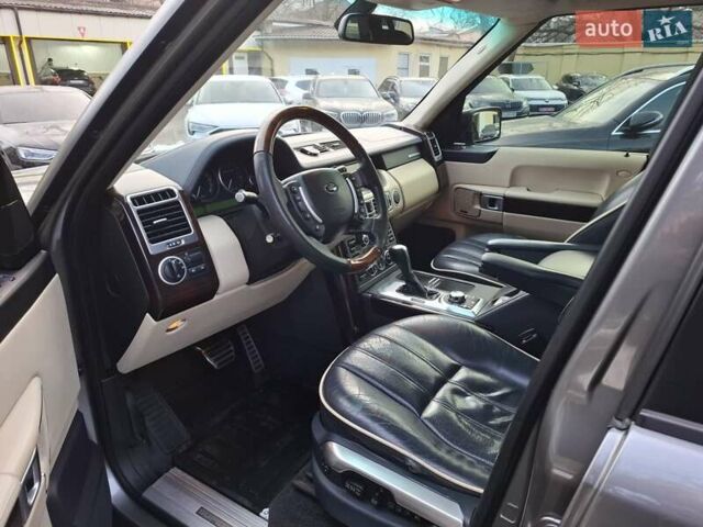 Сірий Ленд Ровер Рендж Ровер, об'ємом двигуна 4.2 л та пробігом 257 тис. км за 12300 $, фото 14 на Automoto.ua