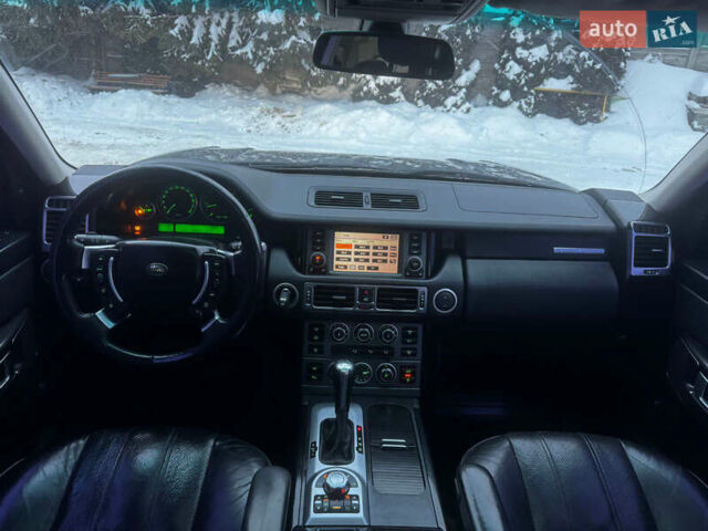 Сірий Ленд Ровер Рендж Ровер, об'ємом двигуна 3.6 л та пробігом 200 тис. км за 10500 $, фото 22 на Automoto.ua