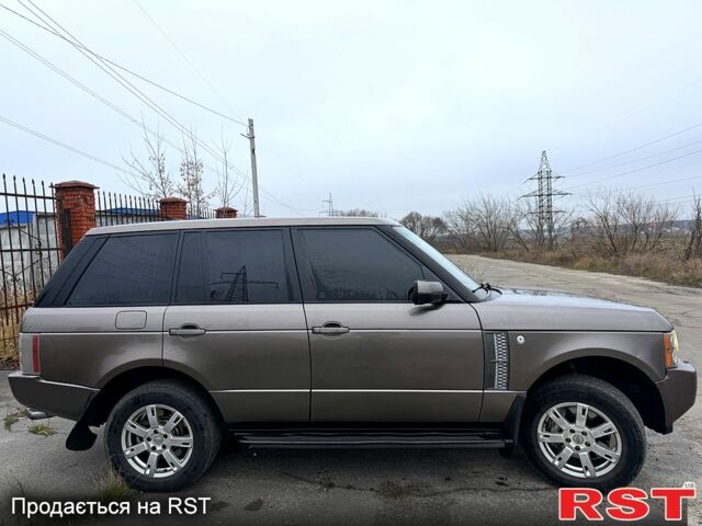 Сірий Ленд Ровер Рендж Ровер, об'ємом двигуна 3.6 л та пробігом 240 тис. км за 12000 $, фото 7 на Automoto.ua