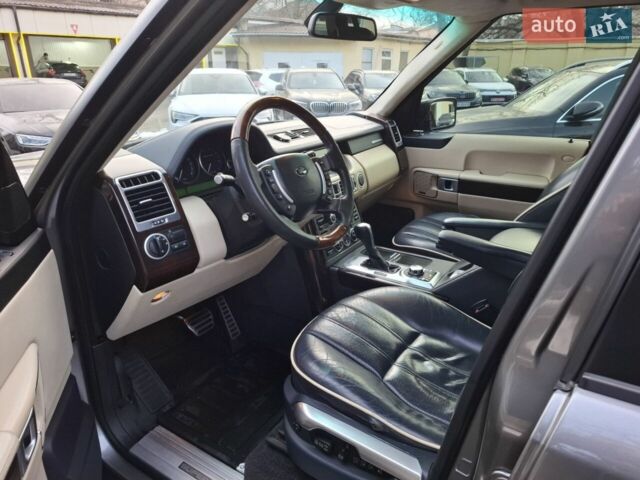 Сірий Ленд Ровер Рендж Ровер, об'ємом двигуна 4.2 л та пробігом 257 тис. км за 8300 $, фото 14 на Automoto.ua