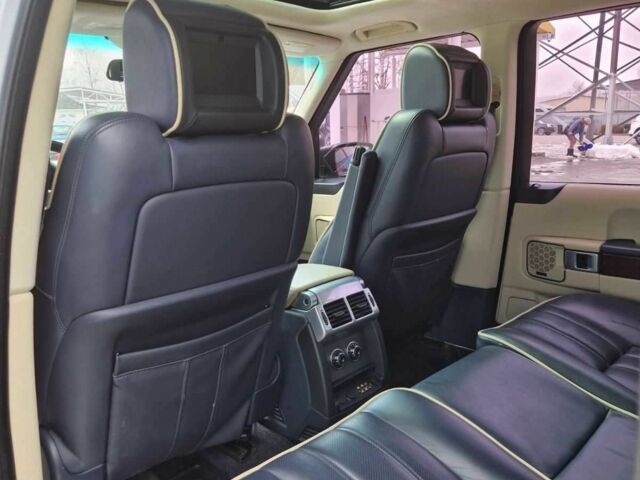 Серый Ленд Ровер Рендж Ровер, объемом двигателя 4.2 л и пробегом 131 тыс. км за 15000 $, фото 10 на Automoto.ua