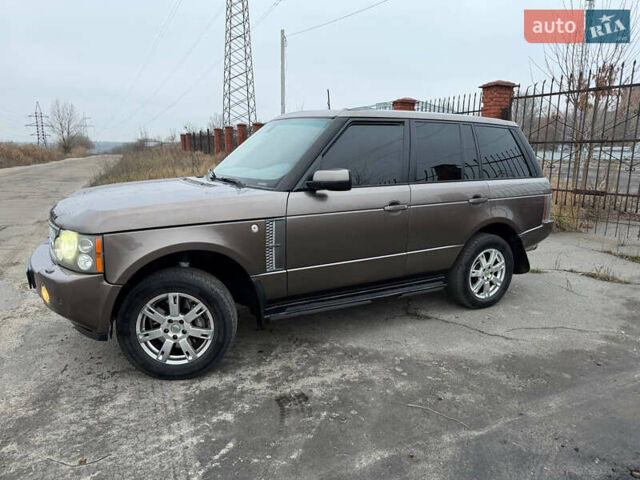 Серый Ленд Ровер Рендж Ровер, объемом двигателя 3.63 л и пробегом 240 тыс. км за 9999 $, фото 1 на Automoto.ua