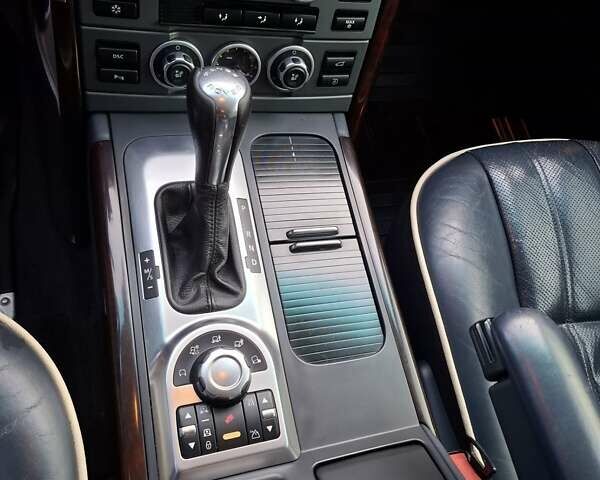 Сірий Ленд Ровер Рендж Ровер, об'ємом двигуна 4.2 л та пробігом 257 тис. км за 12300 $, фото 10 на Automoto.ua