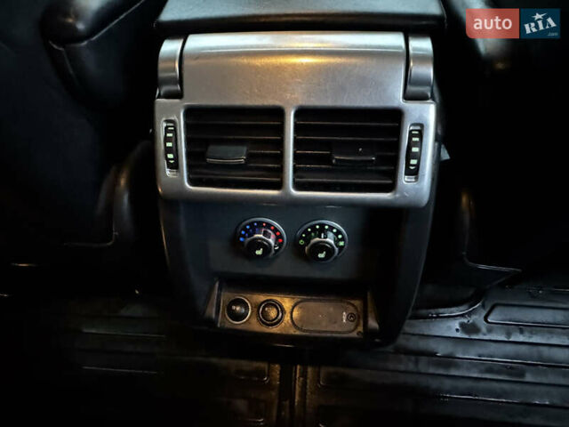 Сірий Ленд Ровер Рендж Ровер, об'ємом двигуна 3.6 л та пробігом 320 тис. км за 9999 $, фото 26 на Automoto.ua