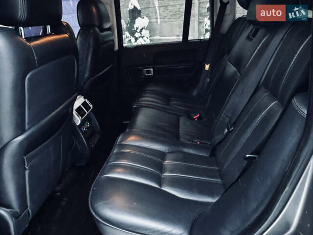 Сірий Ленд Ровер Рендж Ровер, об'ємом двигуна 3.6 л та пробігом 320 тис. км за 9999 $, фото 14 на Automoto.ua