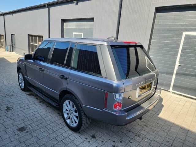 Сірий Ленд Ровер Рендж Ровер, об'ємом двигуна 3.6 л та пробігом 105 тис. км за 6341 $, фото 8 на Automoto.ua