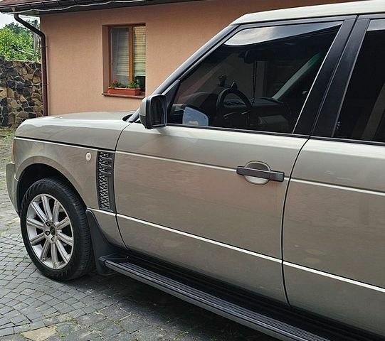 Сірий Ленд Ровер Рендж Ровер, об'ємом двигуна 3.63 л та пробігом 370 тис. км за 22900 $, фото 133 на Automoto.ua