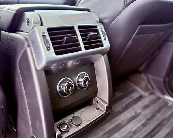 Сірий Ленд Ровер Рендж Ровер, об'ємом двигуна 3.63 л та пробігом 197 тис. км за 14800 $, фото 26 на Automoto.ua