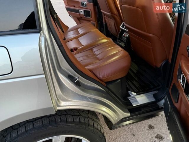 Серый Ленд Ровер Рендж Ровер, объемом двигателя 3.63 л и пробегом 308 тыс. км за 14300 $, фото 14 на Automoto.ua