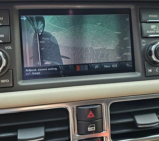 Сірий Ленд Ровер Рендж Ровер, об'ємом двигуна 3.63 л та пробігом 370 тис. км за 22900 $, фото 94 на Automoto.ua