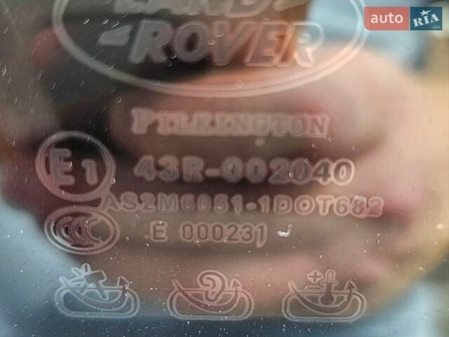 Серый Ленд Ровер Рендж Ровер, объемом двигателя 3.63 л и пробегом 370 тыс. км за 23900 $, фото 109 на Automoto.ua
