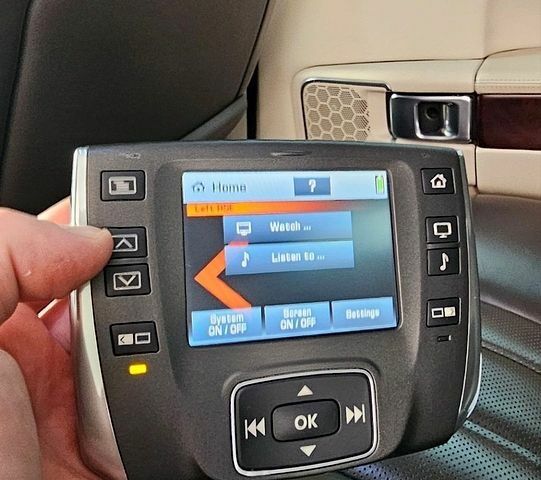 Сірий Ленд Ровер Рендж Ровер, об'ємом двигуна 3.63 л та пробігом 370 тис. км за 22900 $, фото 102 на Automoto.ua