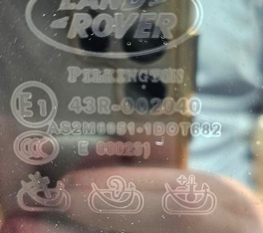Сірий Ленд Ровер Рендж Ровер, об'ємом двигуна 3.63 л та пробігом 370 тис. км за 22900 $, фото 107 на Automoto.ua