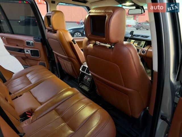 Серый Ленд Ровер Рендж Ровер, объемом двигателя 3.63 л и пробегом 308 тыс. км за 14300 $, фото 11 на Automoto.ua