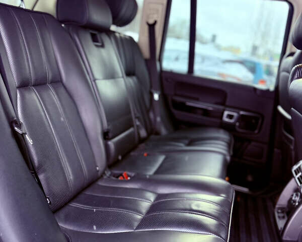 Сірий Ленд Ровер Рендж Ровер, об'ємом двигуна 3.63 л та пробігом 197 тис. км за 14800 $, фото 25 на Automoto.ua