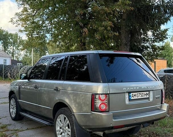 Сірий Ленд Ровер Рендж Ровер, об'ємом двигуна 5 л та пробігом 200 тис. км за 13600 $, фото 11 на Automoto.ua