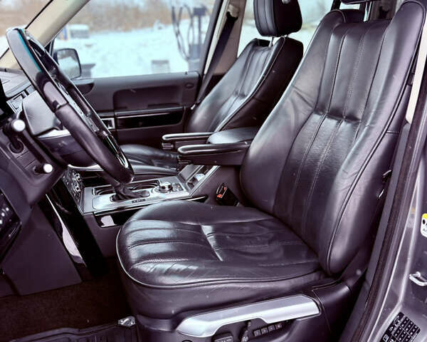 Сірий Ленд Ровер Рендж Ровер, об'ємом двигуна 3.63 л та пробігом 197 тис. км за 14800 $, фото 22 на Automoto.ua