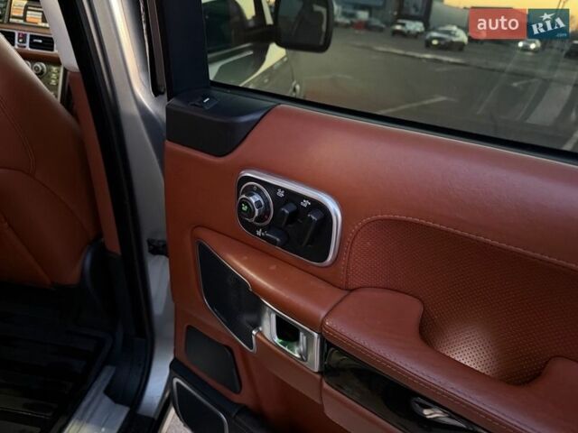 Серый Ленд Ровер Рендж Ровер, объемом двигателя 3.63 л и пробегом 308 тыс. км за 14300 $, фото 13 на Automoto.ua