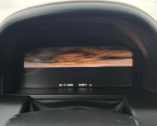 Сірий Ленд Ровер Рендж Ровер, об'ємом двигуна 4.37 л та пробігом 246 тис. км за 21000 $, фото 14 на Automoto.ua