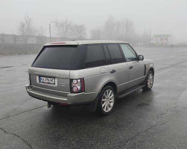 Сірий Ленд Ровер Рендж Ровер, об'ємом двигуна 4.37 л та пробігом 246 тис. км за 21000 $, фото 5 на Automoto.ua