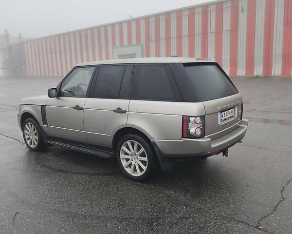 Сірий Ленд Ровер Рендж Ровер, об'ємом двигуна 4.37 л та пробігом 246 тис. км за 21000 $, фото 2 на Automoto.ua